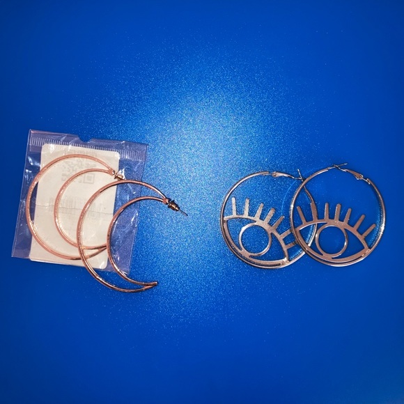 Earring bundle - Picture 2 of 4